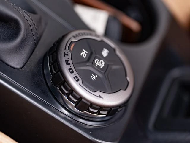 2026 Ford Bronco 6th Gen - Image 17 of 31