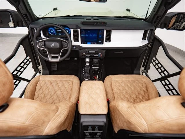 2026 Ford Bronco 6th Gen - Image 3 of 31