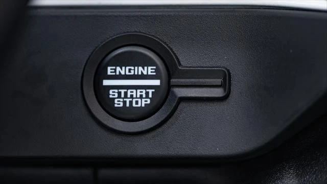 2026 Ford Bronco 6th Gen - Image 16 of 21