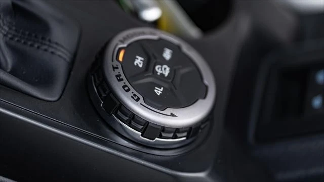 2026 Ford Bronco 6th Gen - Image 18 of 21