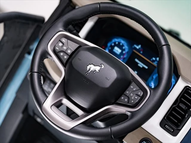 2026 Ford Bronco 6th Gen - Image 23 of 31