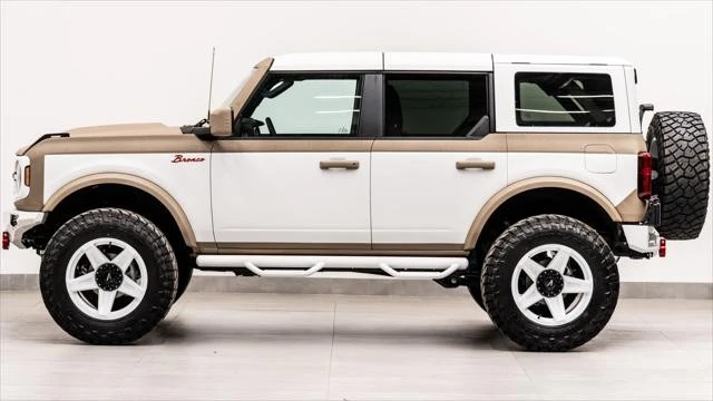 2026 Ford Bronco 6th Gen - Image 17 of 31