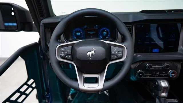 2026 Ford Bronco 6th Gen - Image 19 of 21