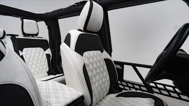 2026 Ford Bronco 6th Gen - Image 3 of 31