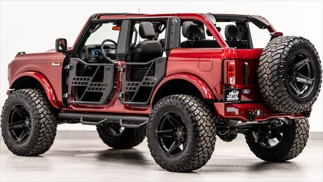 2026 Ford Bronco 6th Gen - Image 15 of 31