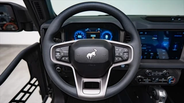 2026 Ford Bronco 6th Gen - Image 28 of 31