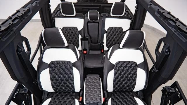 2026 Ford Bronco 6th Gen - Image 23 of 31