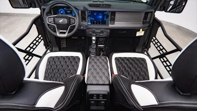 2026 Ford Bronco 6th Gen - Image 2 of 31