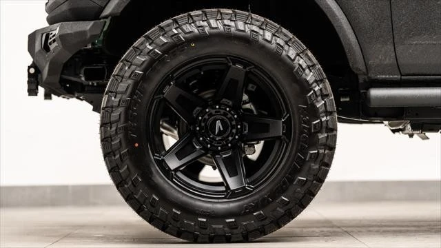 2026 Ford Bronco 6th Gen - Image 16 of 21