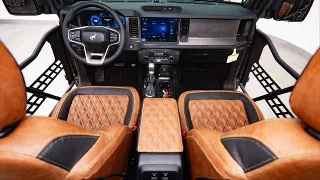 2026 Ford Bronco 6th Gen - Image 4 of 31