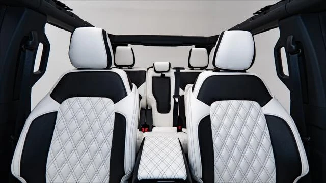 2026 Ford Bronco 6th Gen - Image 4 of 31