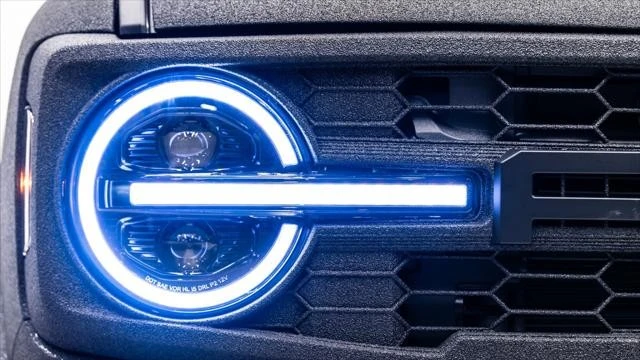 2026 Ford Bronco 6th Gen - Image 11 of 31
