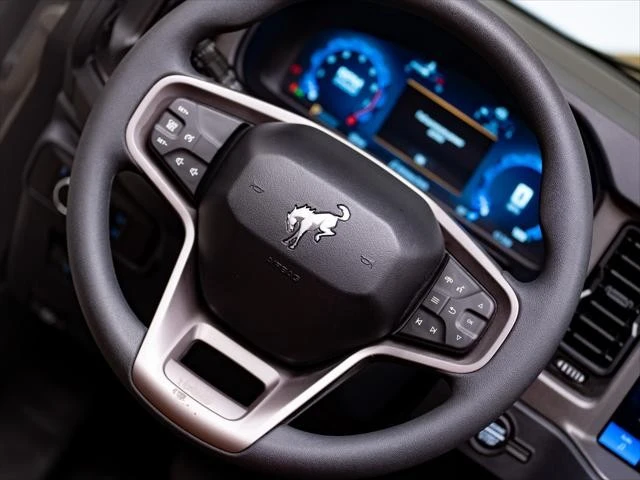 2026 Ford Bronco 6th Gen - Image 23 of 31