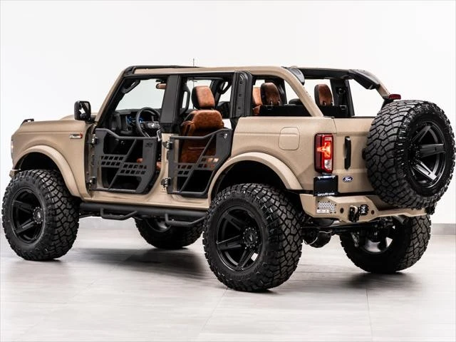 2026 Ford Bronco 6th Gen - Image 15 of 31