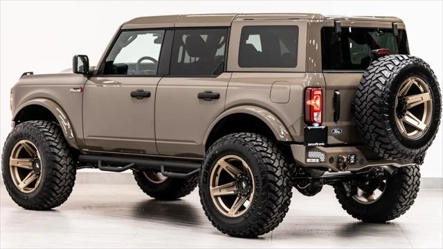 2026 Ford Bronco 6th Gen - Image 14 of 31
