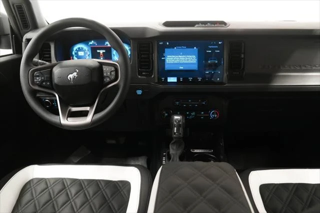 2026 Ford Bronco 6th Gen - Image 2 of 31