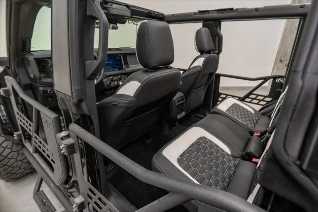 2026 Ford Bronco 6th Gen - Image 27 of 31