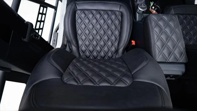 2026 Ford Bronco 6th Gen - Image 20 of 31
