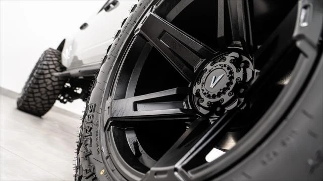 2026 Ford Bronco 6th Gen - Image 29 of 31