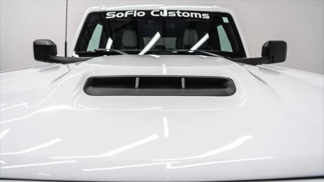 2026 Ford Bronco 6th Gen - Image 19 of 31