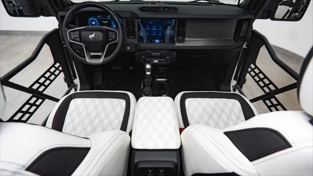 2026 Ford Bronco 6th Gen - Image 3 of 31