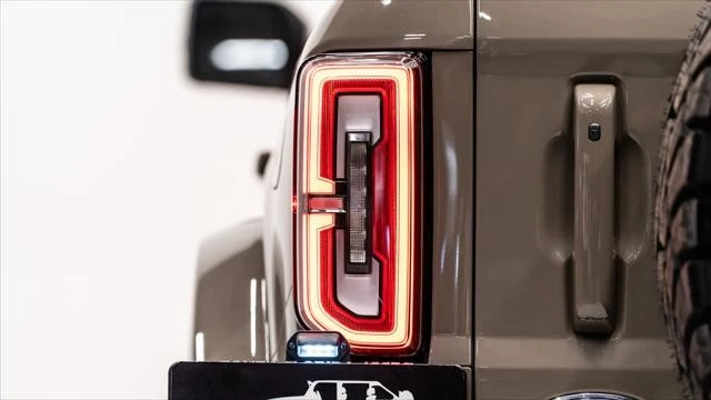 2026 Ford Bronco 6th Gen - Image 10 of 31