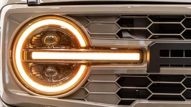 2026 Ford Bronco 6th Gen - Image 21 of 31