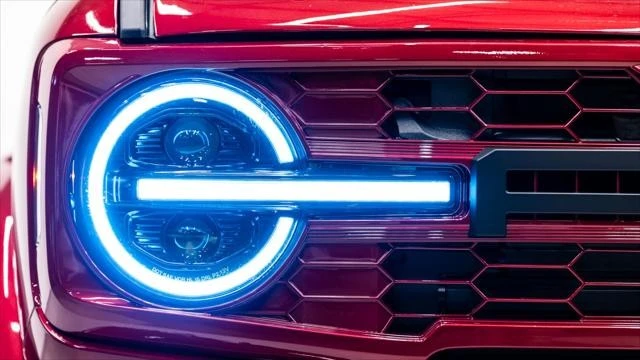 2026 Ford Bronco 6th Gen - Image 24 of 31