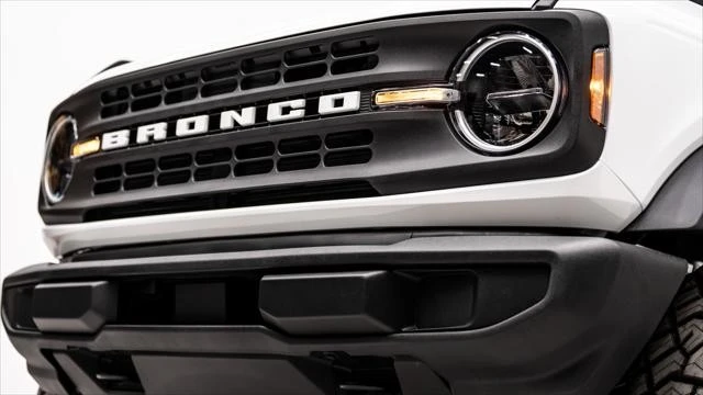 2026 Ford Bronco 6th Gen - Image 17 of 31