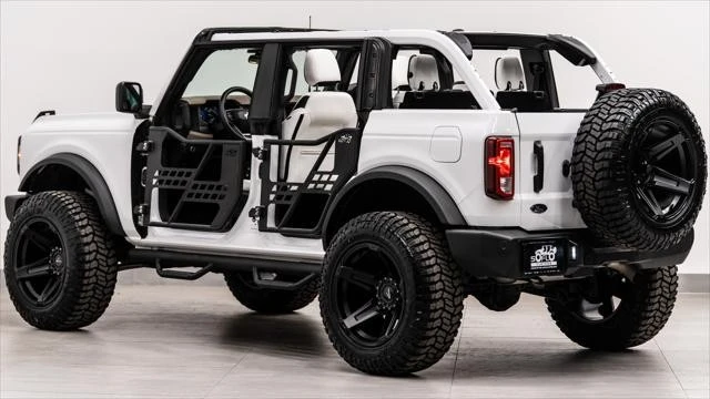 2026 Ford Bronco 6th Gen - Image 25 of 31