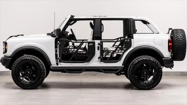 2026 Ford Bronco 6th Gen - Image 16 of 31