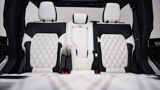 2026 Ford Bronco 6th Gen - Image 19 of 31