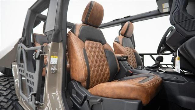 2026 Ford Bronco 6th Gen - Image 16 of 25