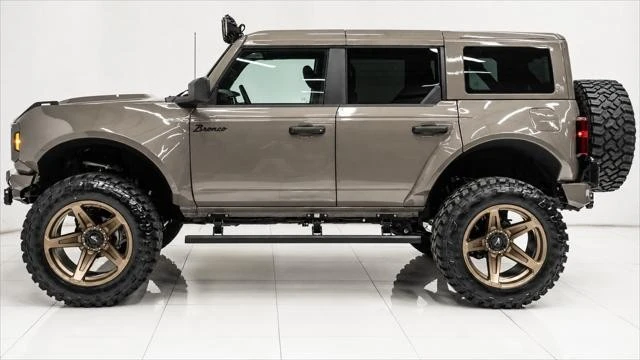 2026 Ford Bronco 6th Gen - Image 10 of 25