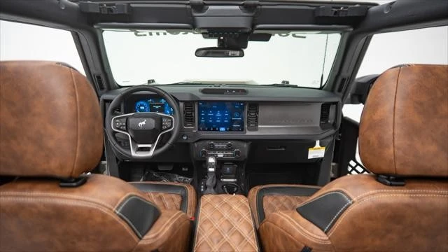 2026 Ford Bronco 6th Gen - Image 4 of 25