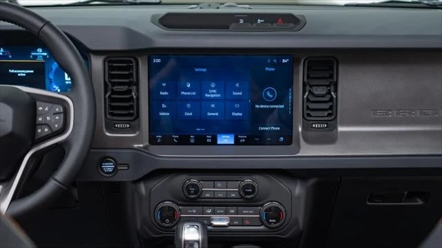 2026 Ford Bronco 6th Gen - Image 21 of 25