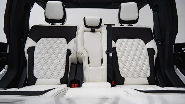 2026 Ford Bronco 6th Gen - Image 15 of 31