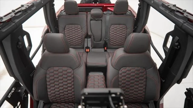 2026 Ford Bronco 6th Gen - Image 29 of 31