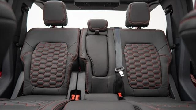 2026 Ford Bronco 6th Gen - Image 28 of 31