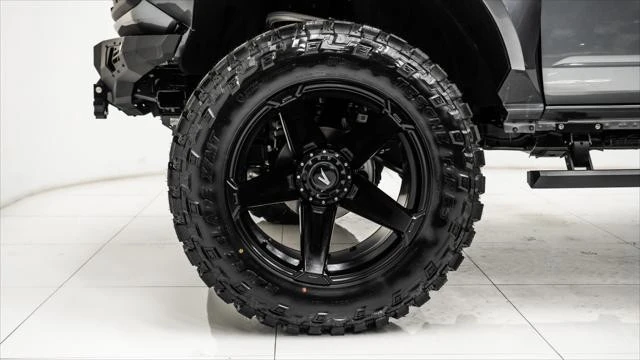 2026 Ford Bronco 6th Gen - Image 13 of 29