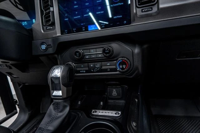 2026 Ford Bronco 6th Gen - Image 28 of 29