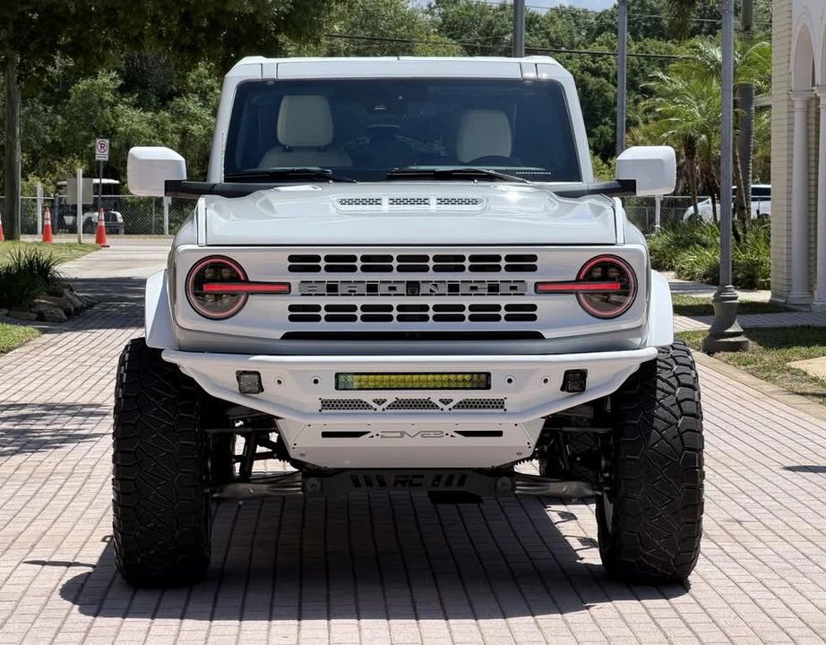 2026 Ford Bronco 6th Gen - Image 6 of 20