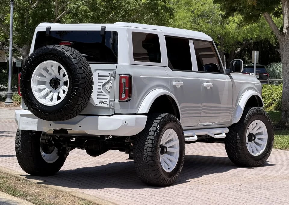 2026 Ford Bronco 6th Gen - Image 7 of 20