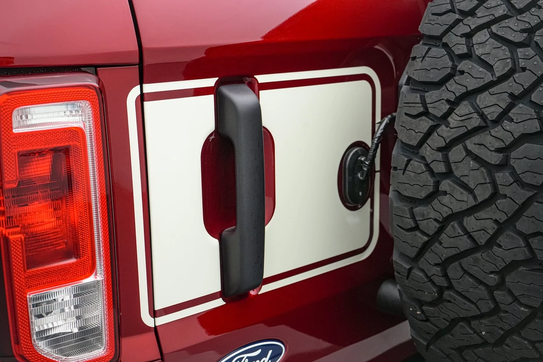 2026 Ford Bronco 6th Gen - Image 18 of 31