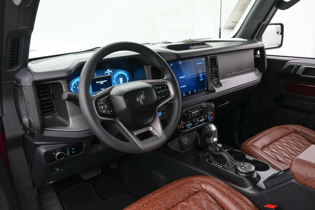 2026 Ford Bronco 6th Gen - Image 21 of 31