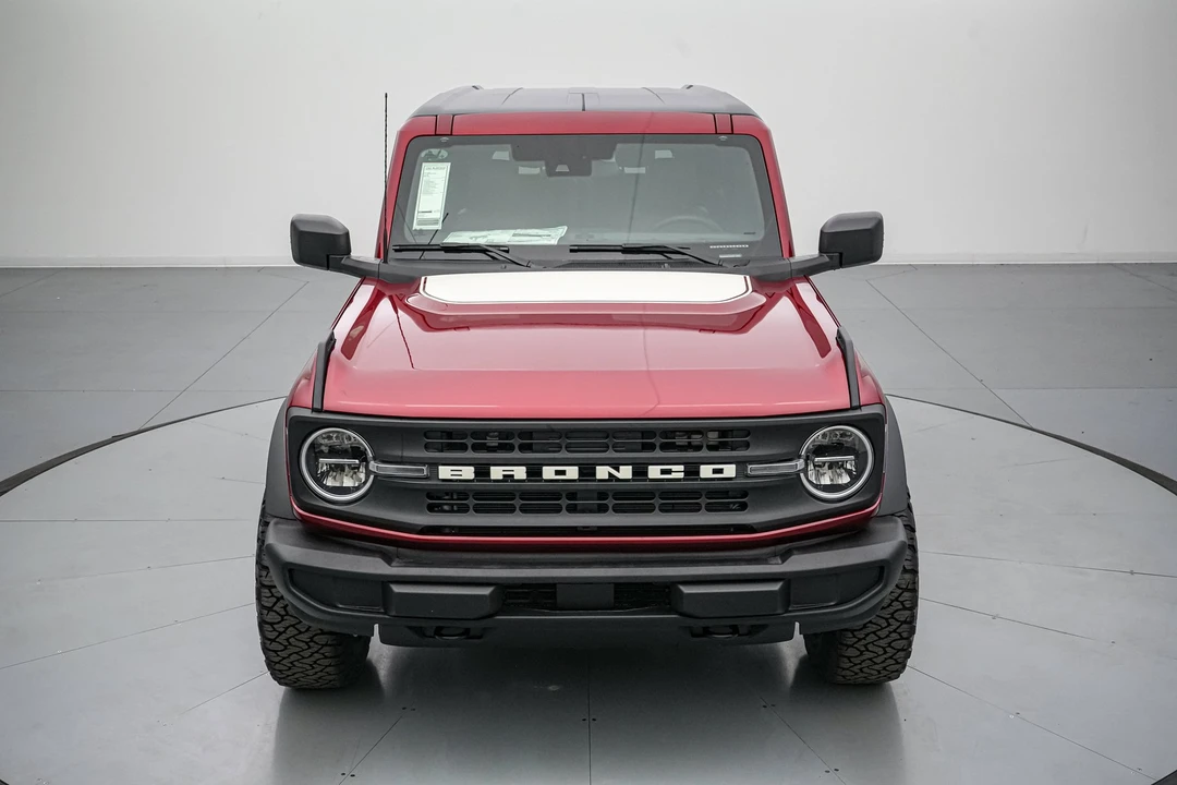 2026 Ford Bronco 6th Gen - Image 11 of 31