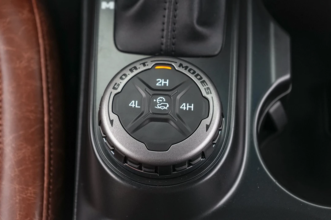 2026 Ford Bronco 6th Gen - Image 26 of 31