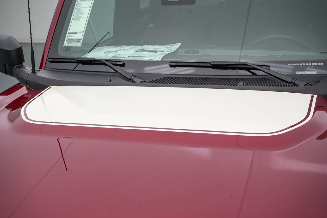 2026 Ford Bronco 6th Gen - Image 13 of 31