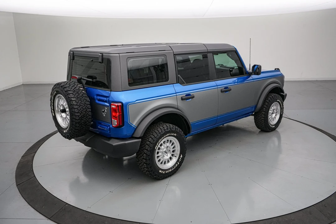 2026 Ford Bronco 6th Gen - Image 6 of 31