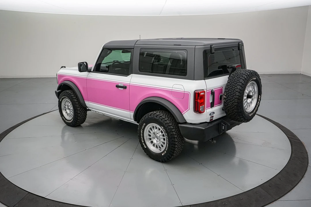 2026 Ford Bronco 6th Gen - Image 8 of 31